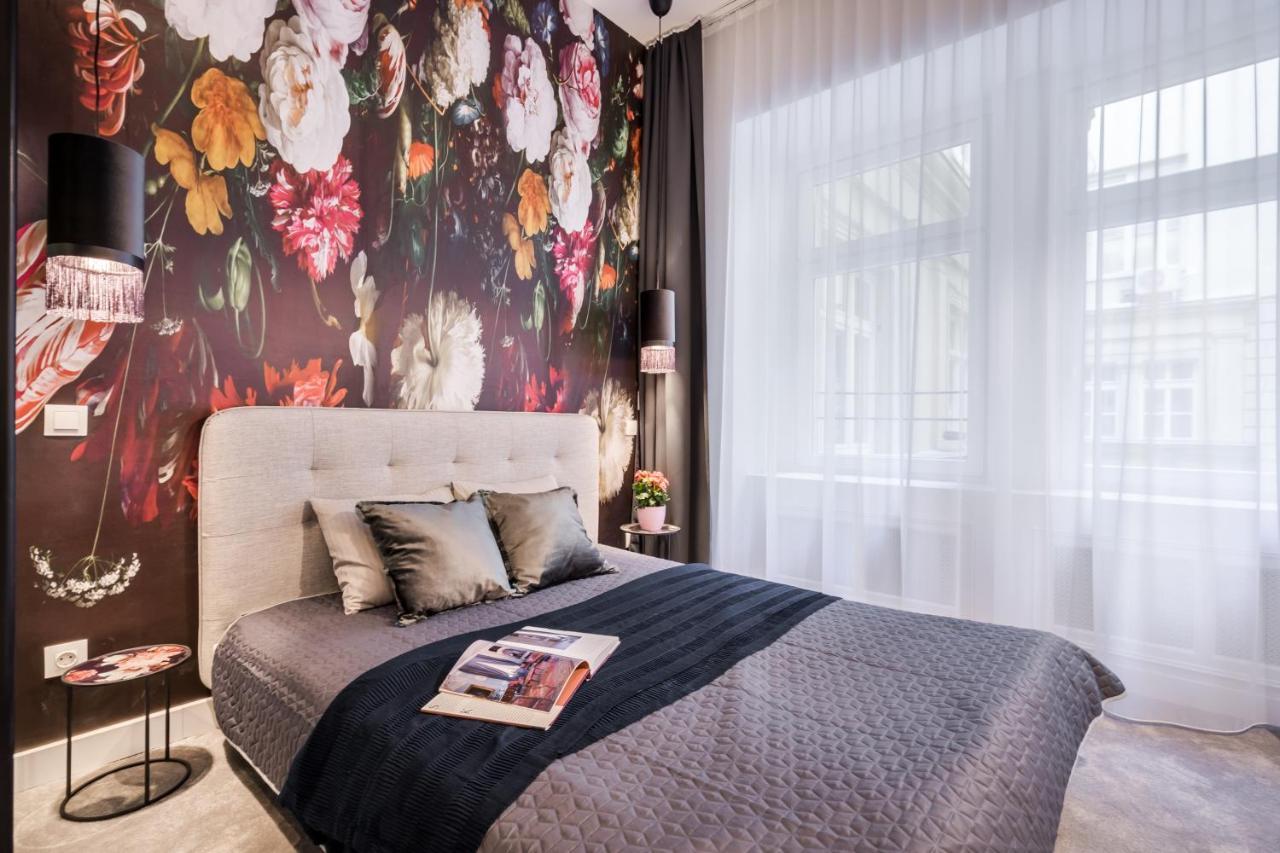 בודפשט Bpr Kyanit Design Apartments With A/C מראה חיצוני תמונה