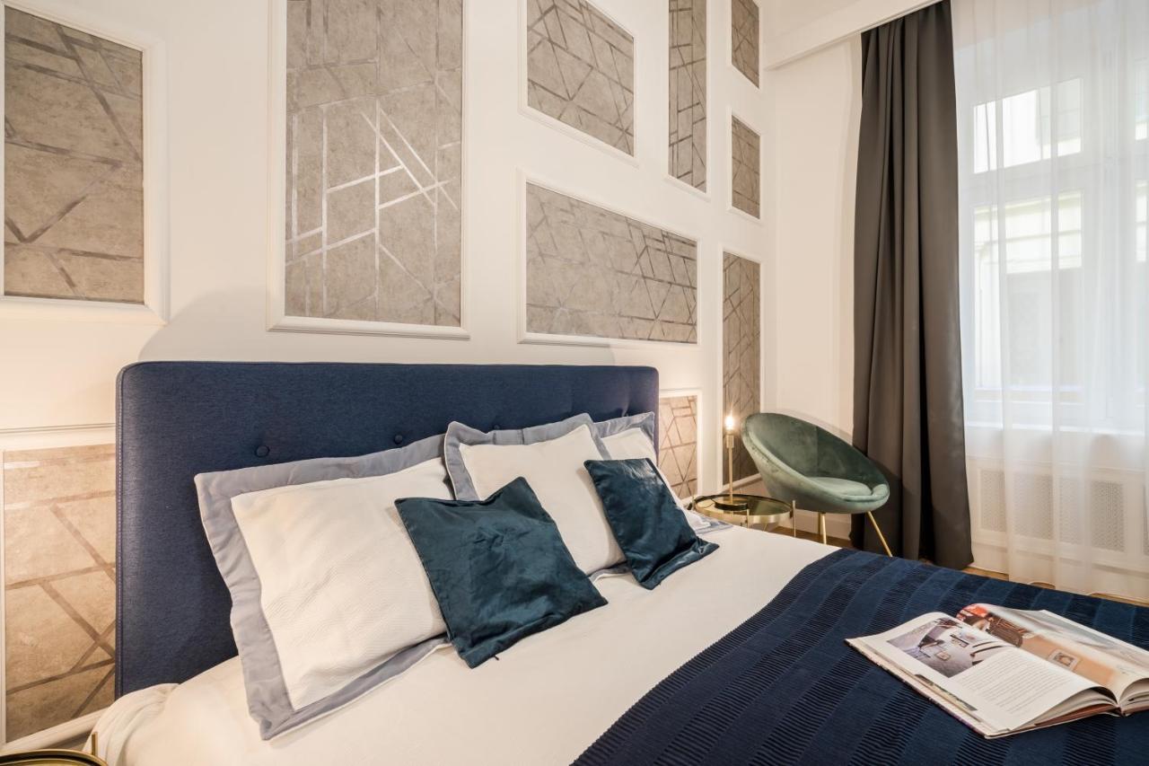 בודפשט Bpr Kyanit Design Apartments With A/C מראה חיצוני תמונה
